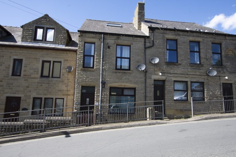 SETBRAY-26_Glen House_Midgley Road